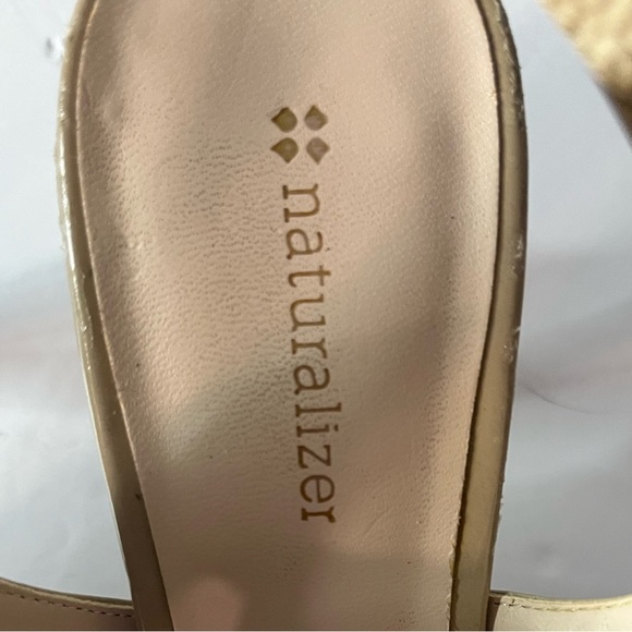 Naturalizer Beige Patent Leather Slingback Peep Toe Heels | Approx. Size 9-9.5 - Picture 2 of 12